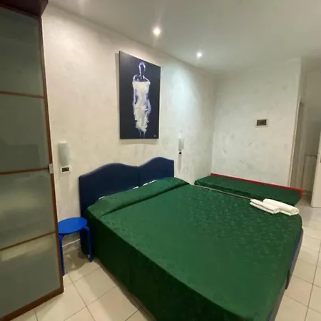 圣雷莫珀洛恩酒店 3* 圣雷默