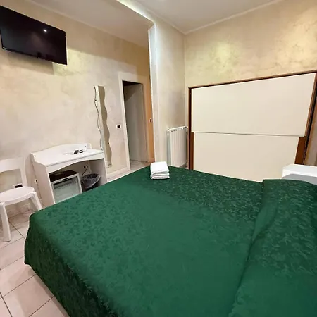 圣雷莫珀洛恩酒店 3* 圣雷默