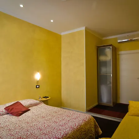 招待所 圣雷莫珀洛恩酒店