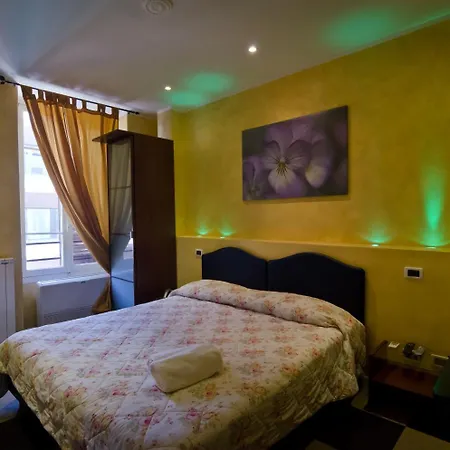 圣雷莫珀洛恩酒店 招待所 圣雷默