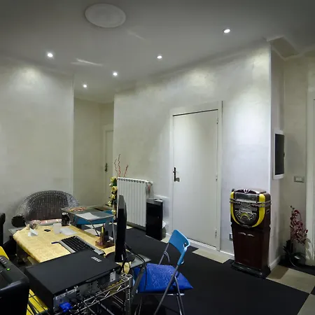 ゲストハウス ポロン サンレモ