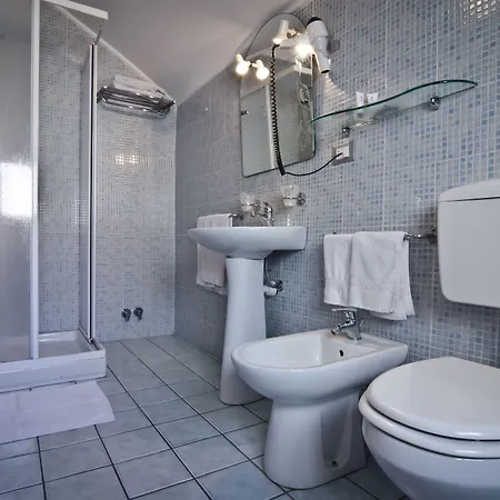 ポロン 3* サンレモ