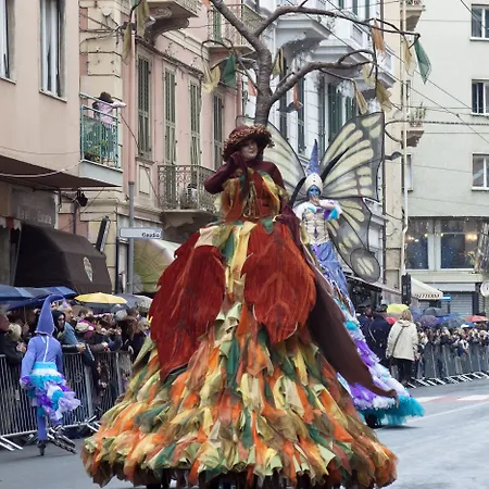 Pollon بيت ضيافة